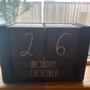 Rae Dunn calendar
